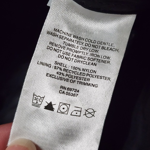 Columbia Omni-Shade Sun Protection Men's Black Size 42 Cargo Shorts Belted Hike - Picture 8 of 12